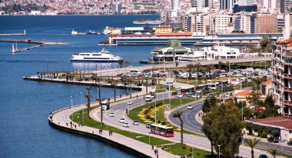 İzmir'de Gezilecek Tarihi Yerler